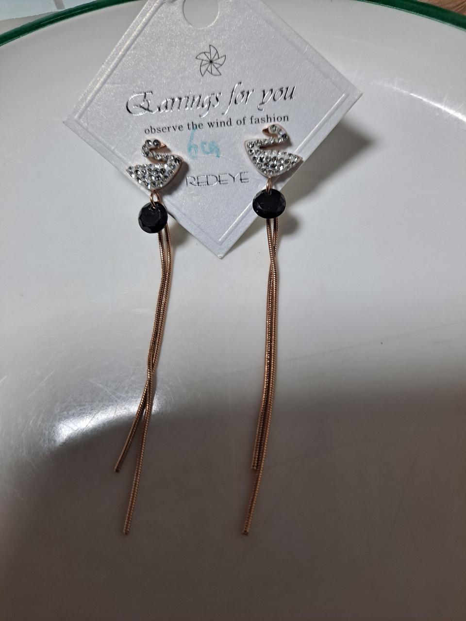 써지컬스틸  귀걸이 새것입니다