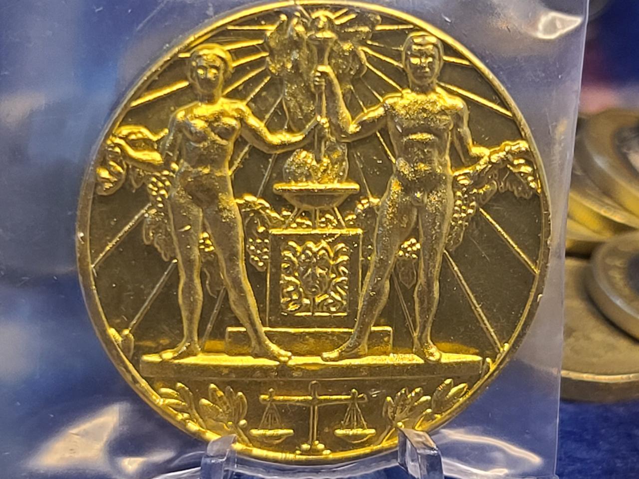 대한민국에 이 금화 구입한 분 없습니다. 1928년 로마금화