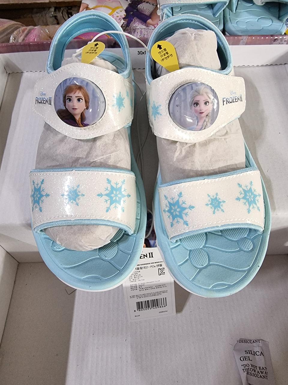 겨울왕국2 키노샌들