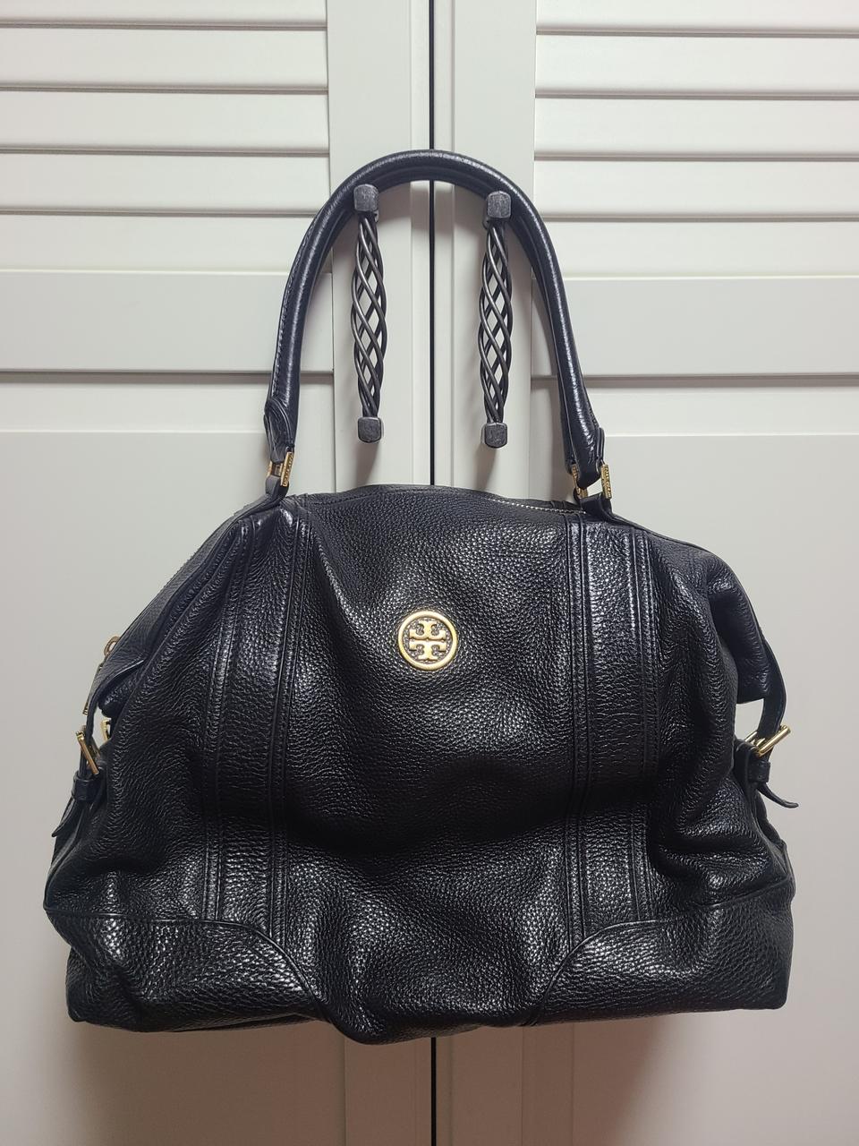 토리버치 블랙 토트백 팝니다