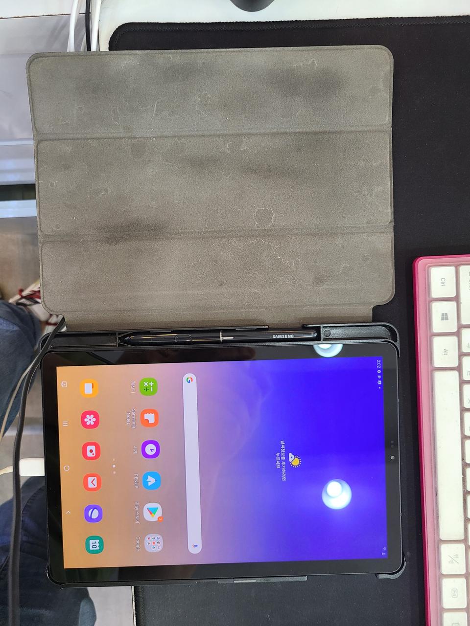 갤럭시탭 T830  64기가 와이파이용