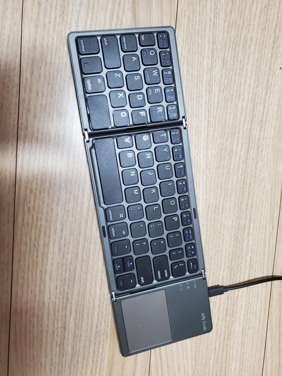 젤리콤 휴대용 접이식 충전식 무선 블루투스 키보드 터치패드 내장