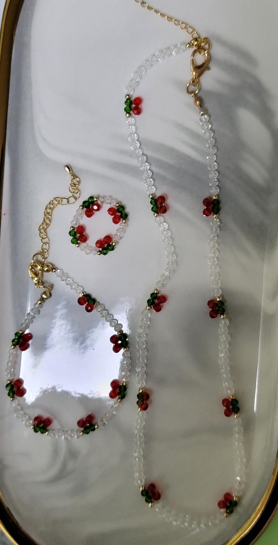 핸드메이드)체리크리스탈목걸이.팔찌,반지3종세트(써지컬체인조절)