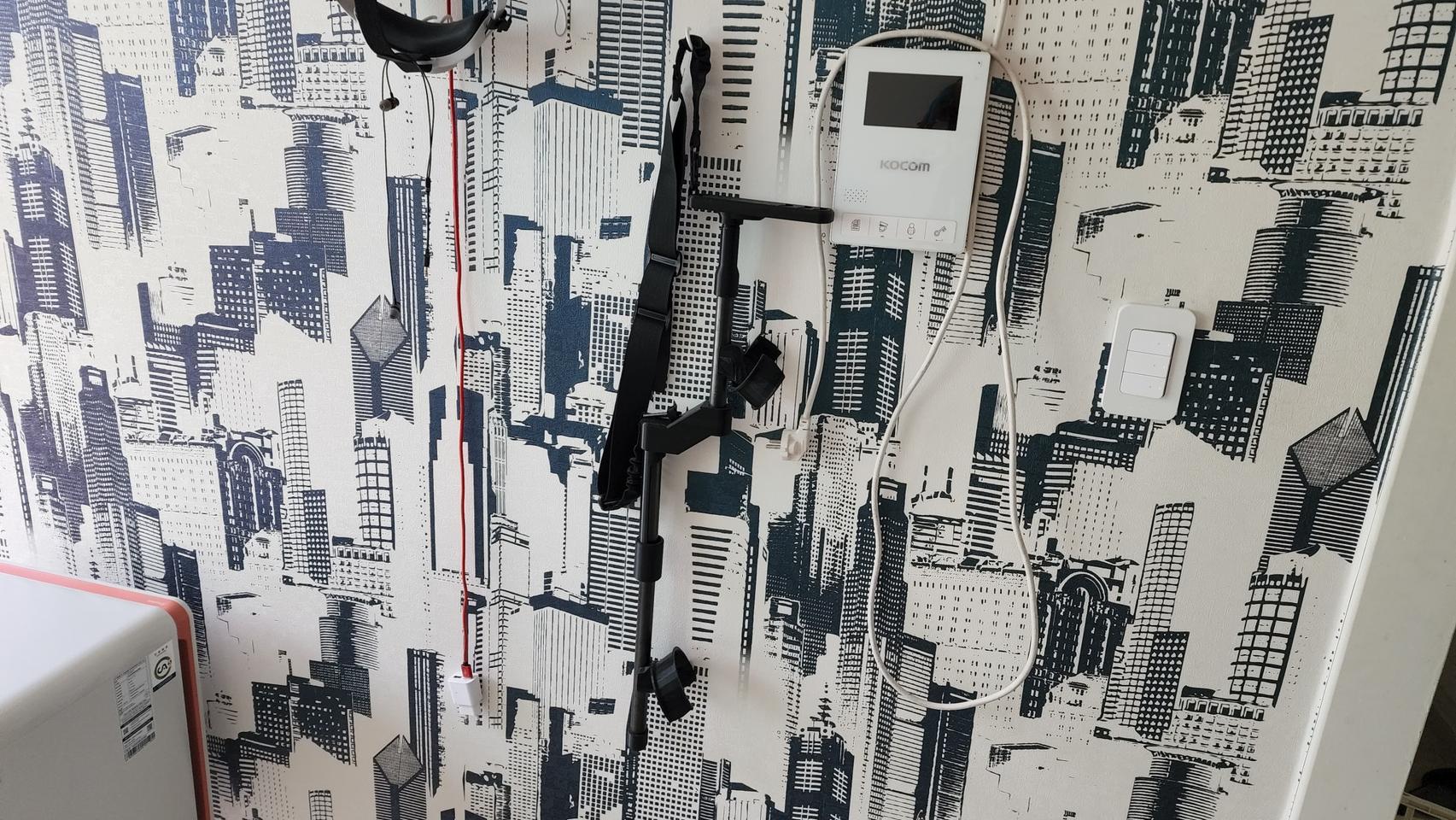 오큘러스 퀘스트2 256g와 악세사리 일괄 판매합니다.