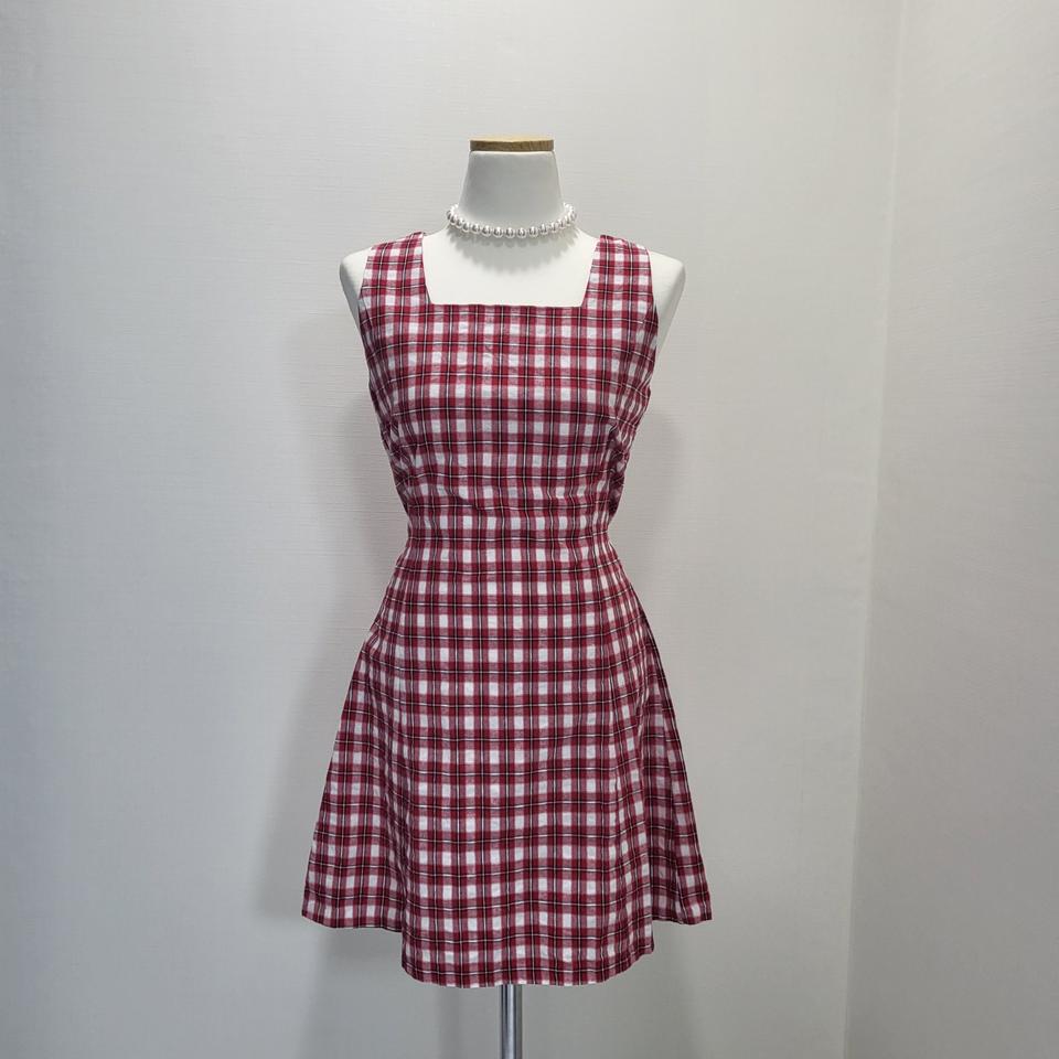 여름 체크 민소매 원피스