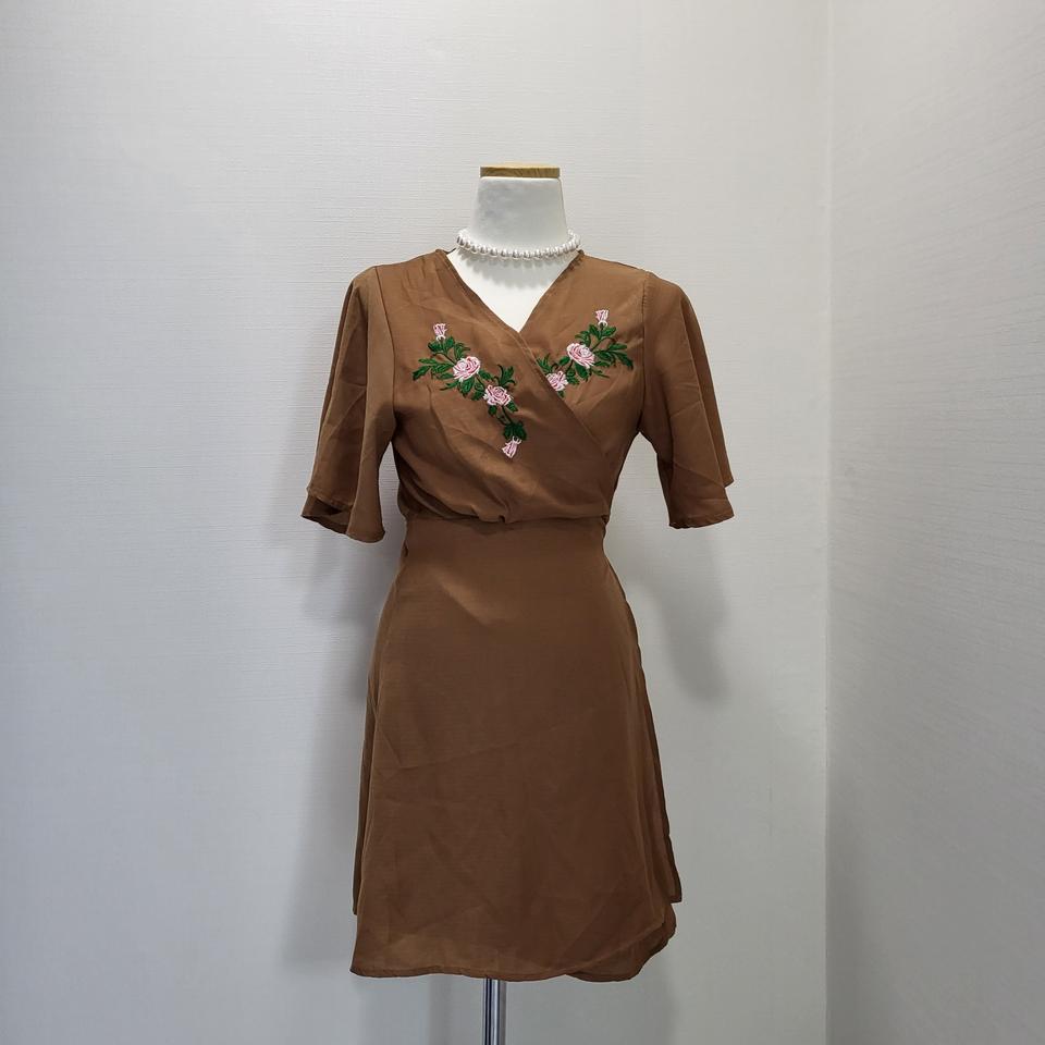 여름 브라운 원피스