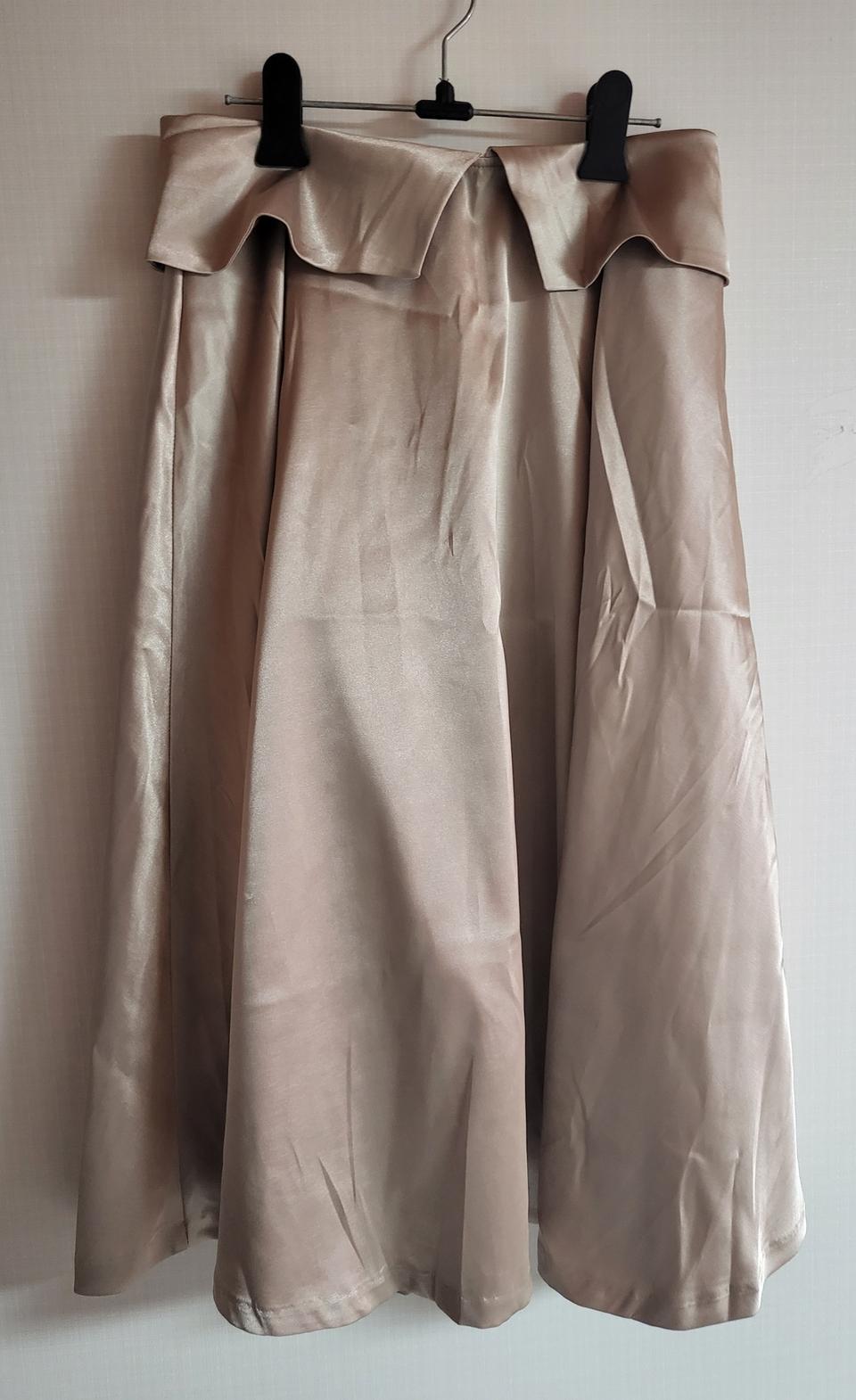 디자이너 스커트