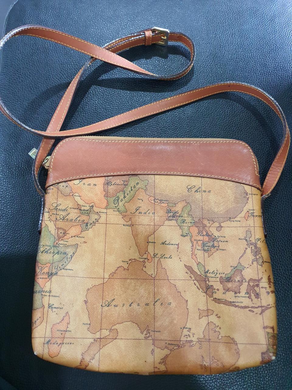 정품 프리마클라쎄 가방 크로스백