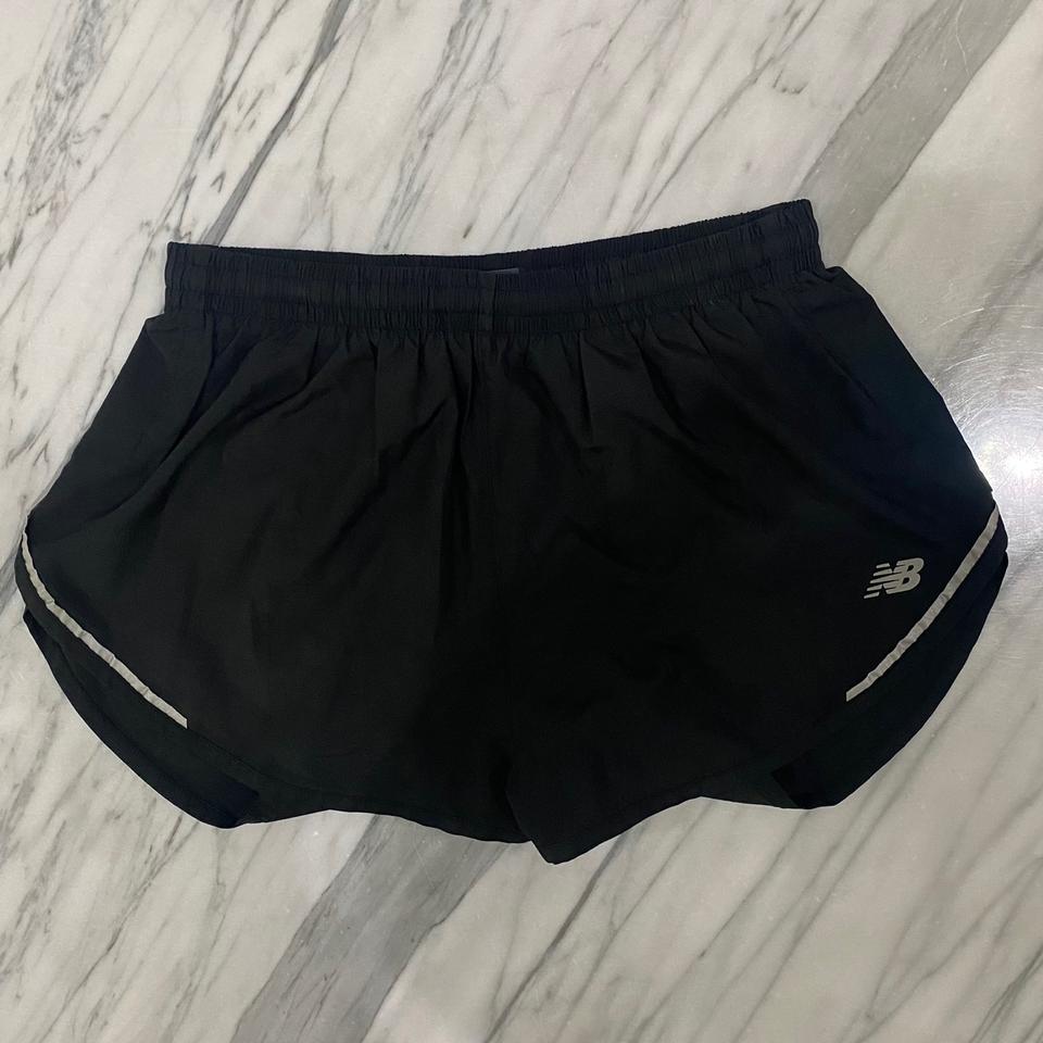 여성)뉴발란스 반바지(90)