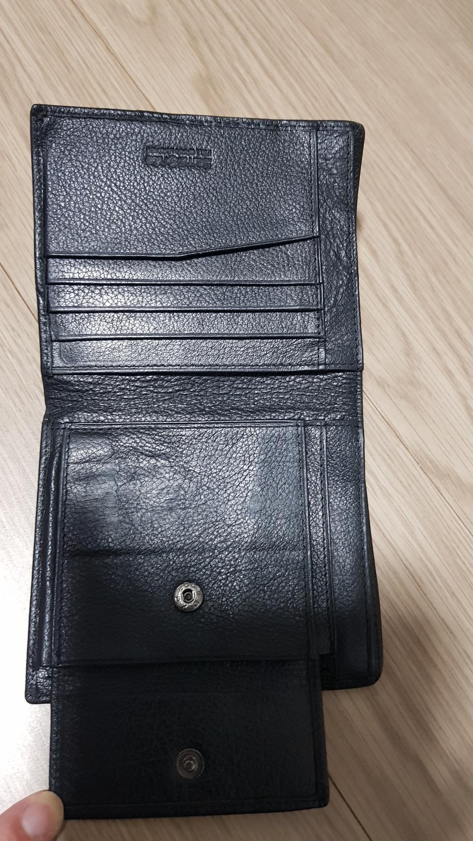 샘소나이트 남성 가죽 반지갑