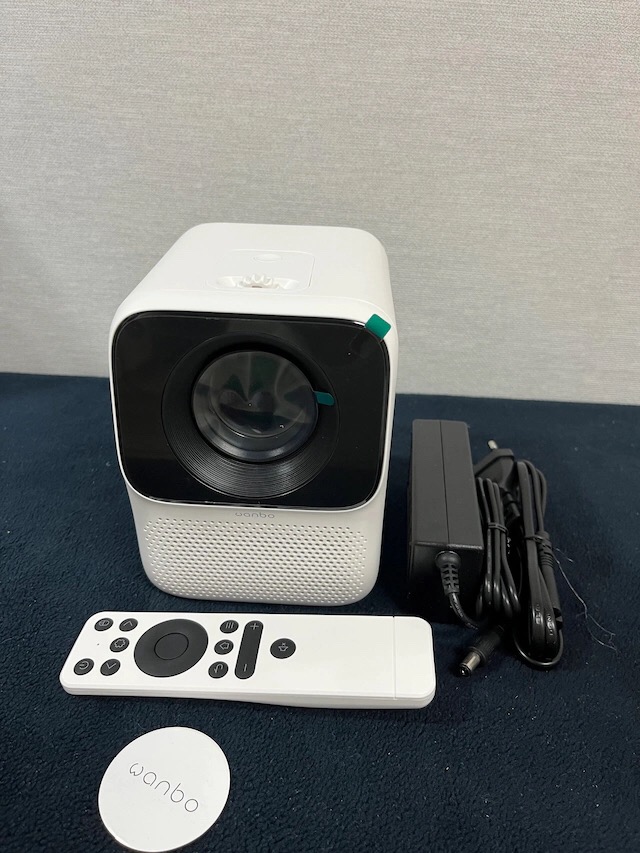 *세일*빔프로젝터 홈시어터 유튜브 넷플릭스 가능 고화질 고사양 고음향