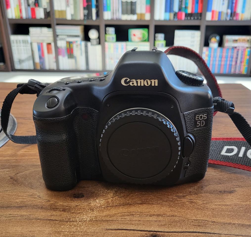 캐논 카메라 EOS 5D