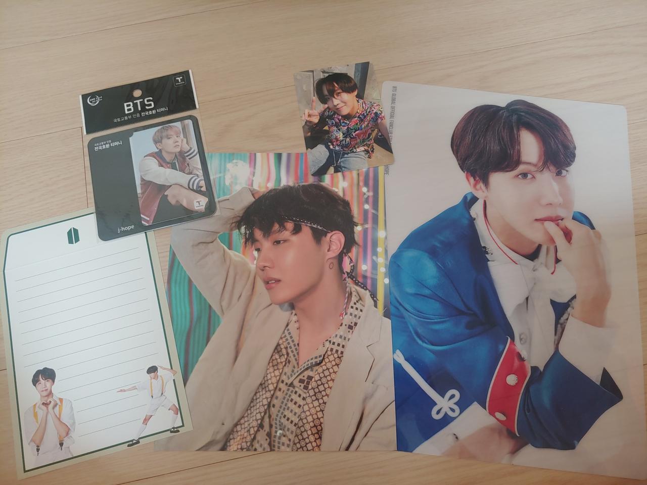 bts 방탄소년단 호석 제이홉 굿즈(봄날티머니카드 썸매미니포스터 외)