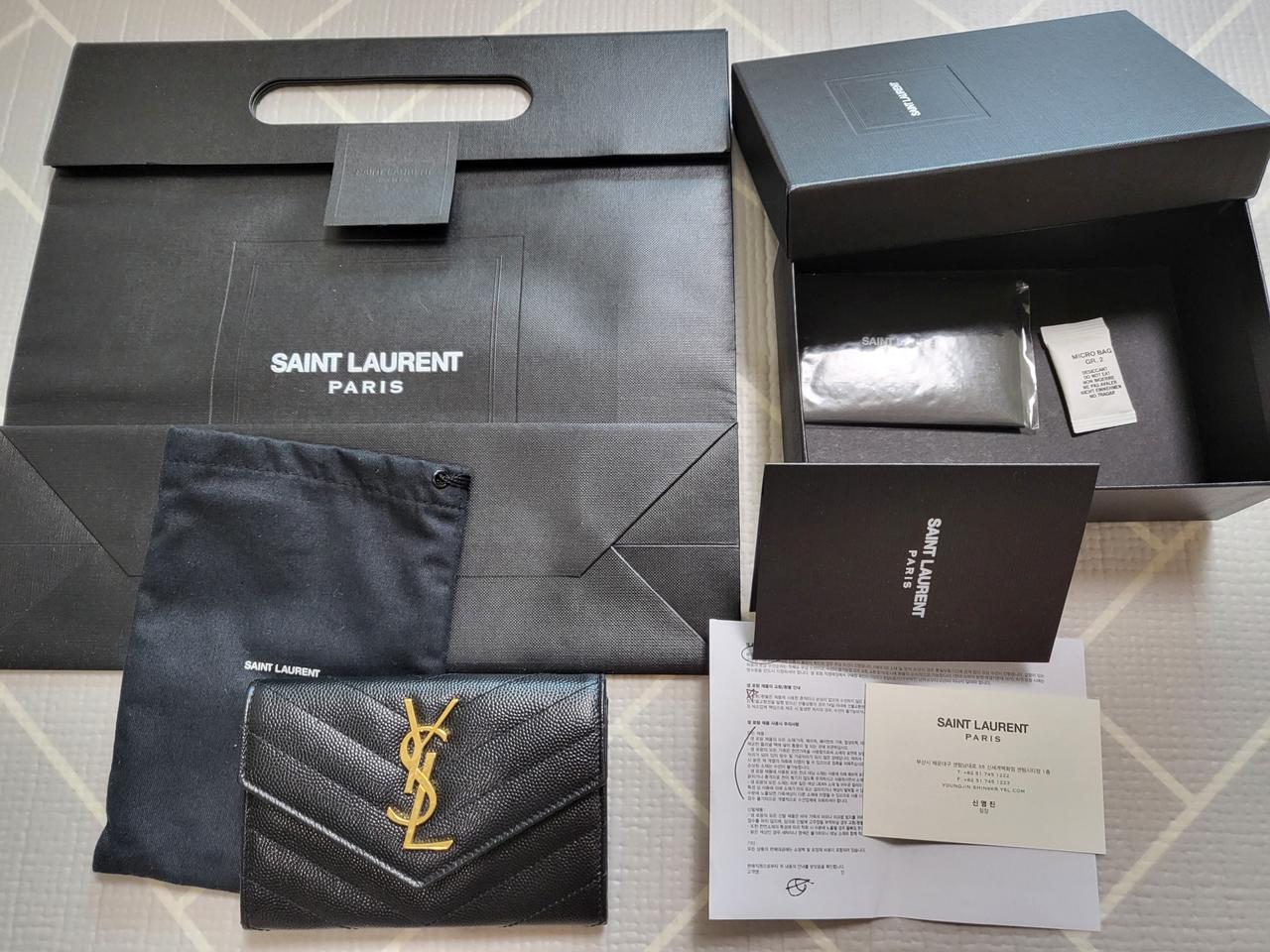 ☆핫세일☆생로랑 엔벨로프 카드지갑