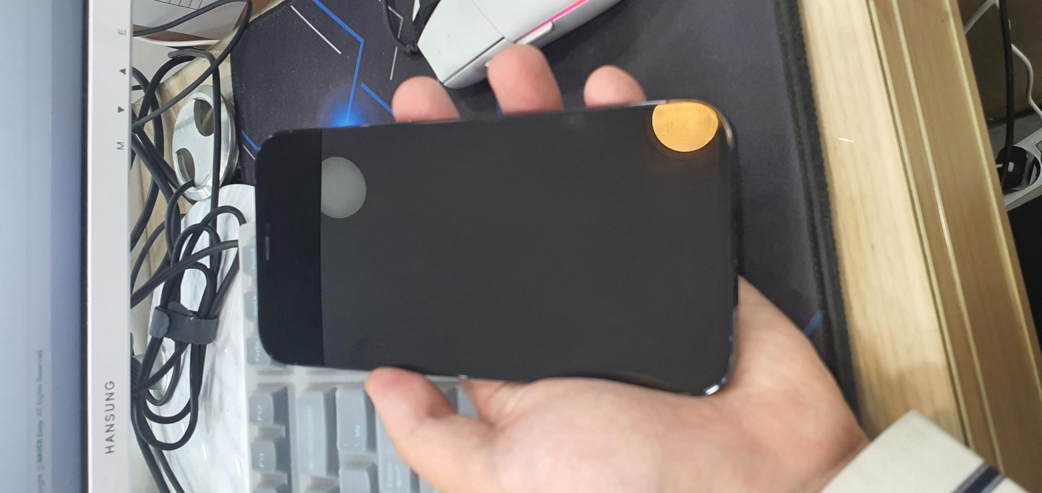 아이폰12프로맥스 256기가 A급 팔아요 충전기도 드려요 