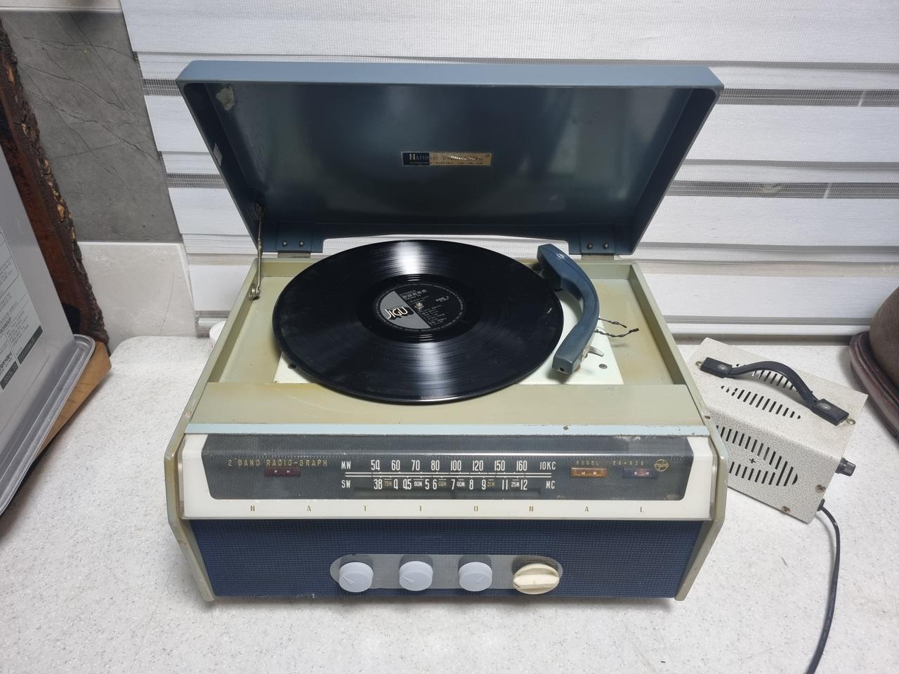 빈티지 진공관 라디오,턴테이블