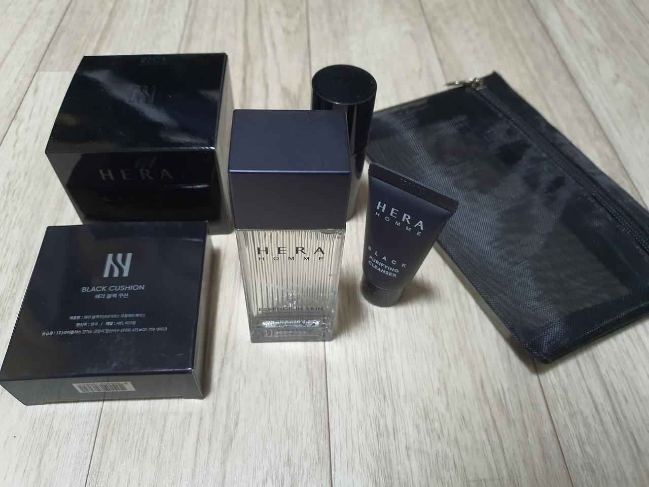 헤라 옴므 블랙쿠션 27c1 판매합니다.