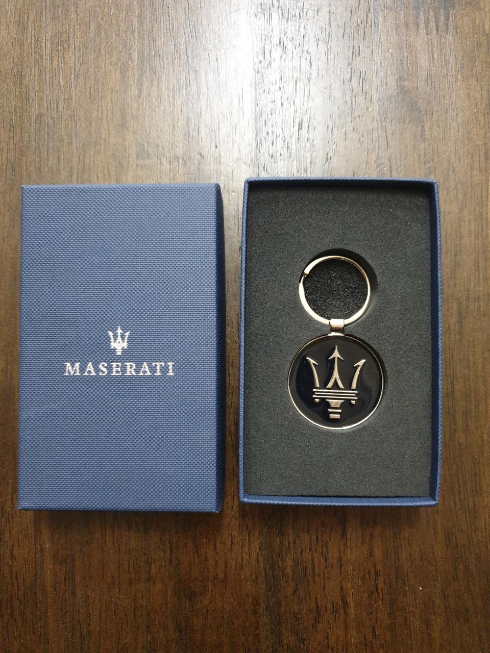 마세라티 키링 입니다