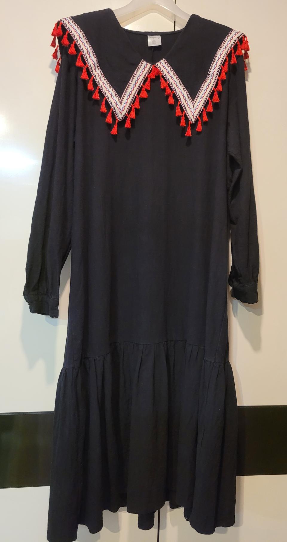 빅카라 세일러카라 원피스 팝니다.