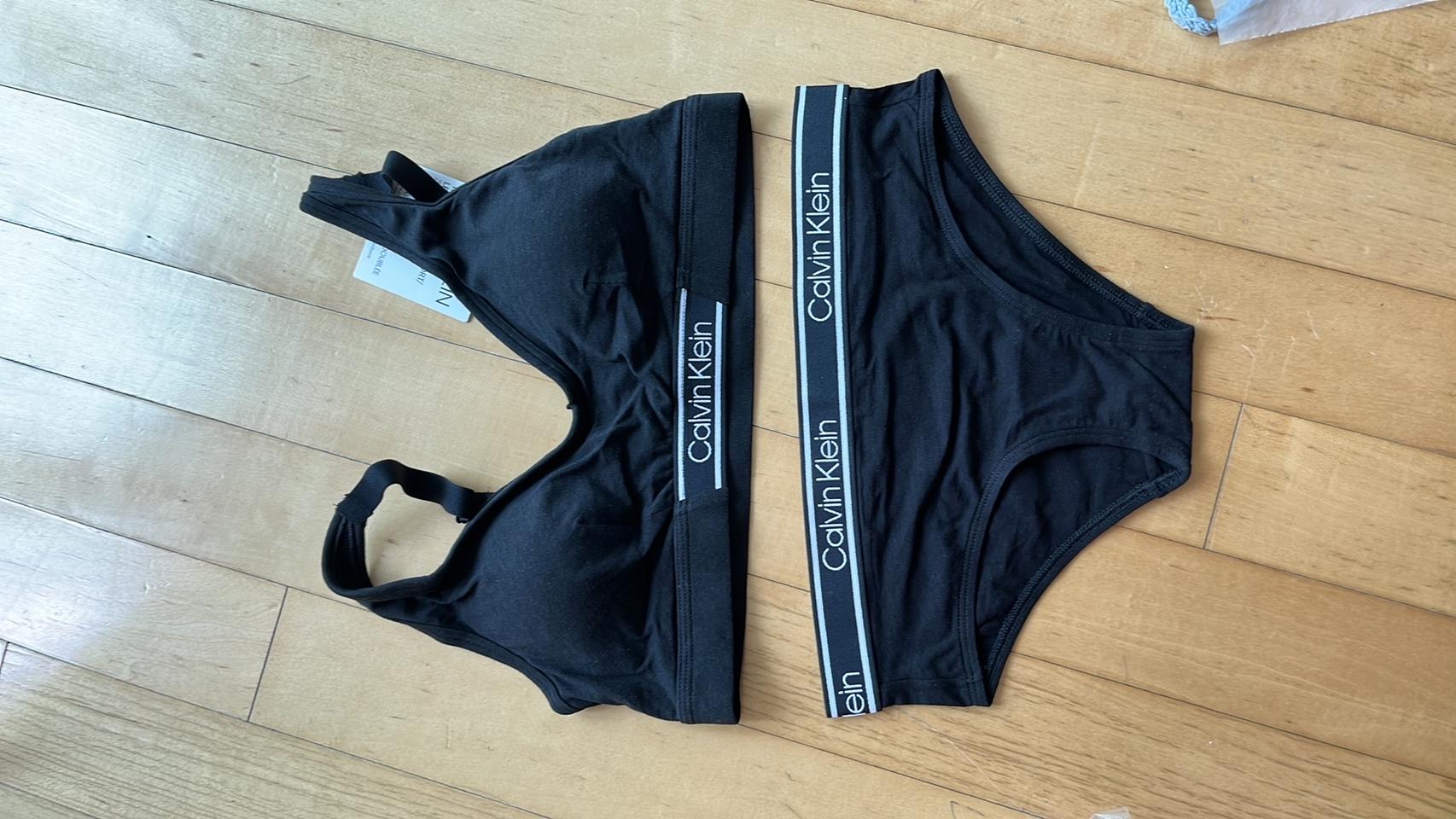 캘빈클라인 브라렛set 제니