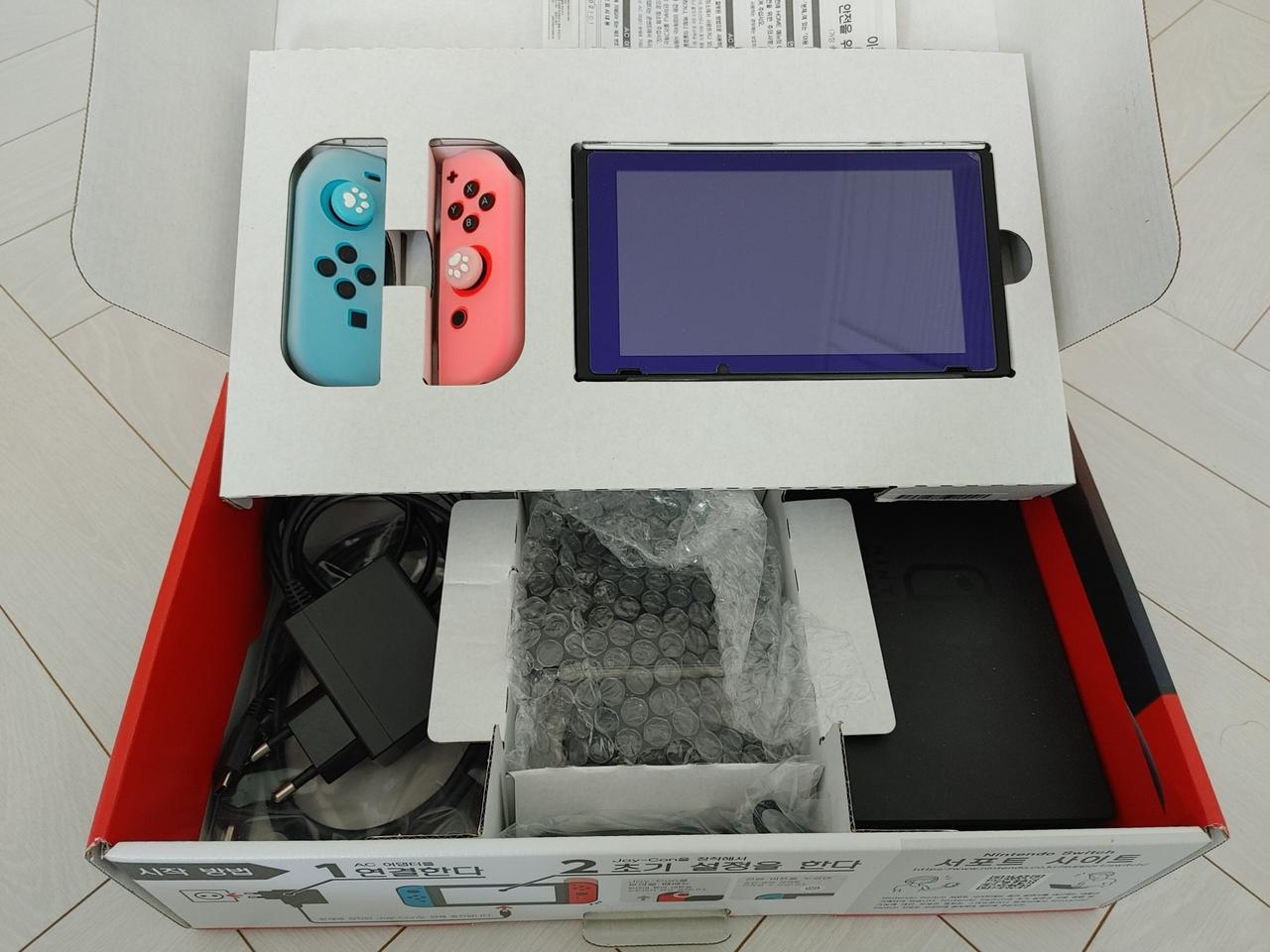 닌텐도스위치블루/레드(배터리개선판)+게임4개