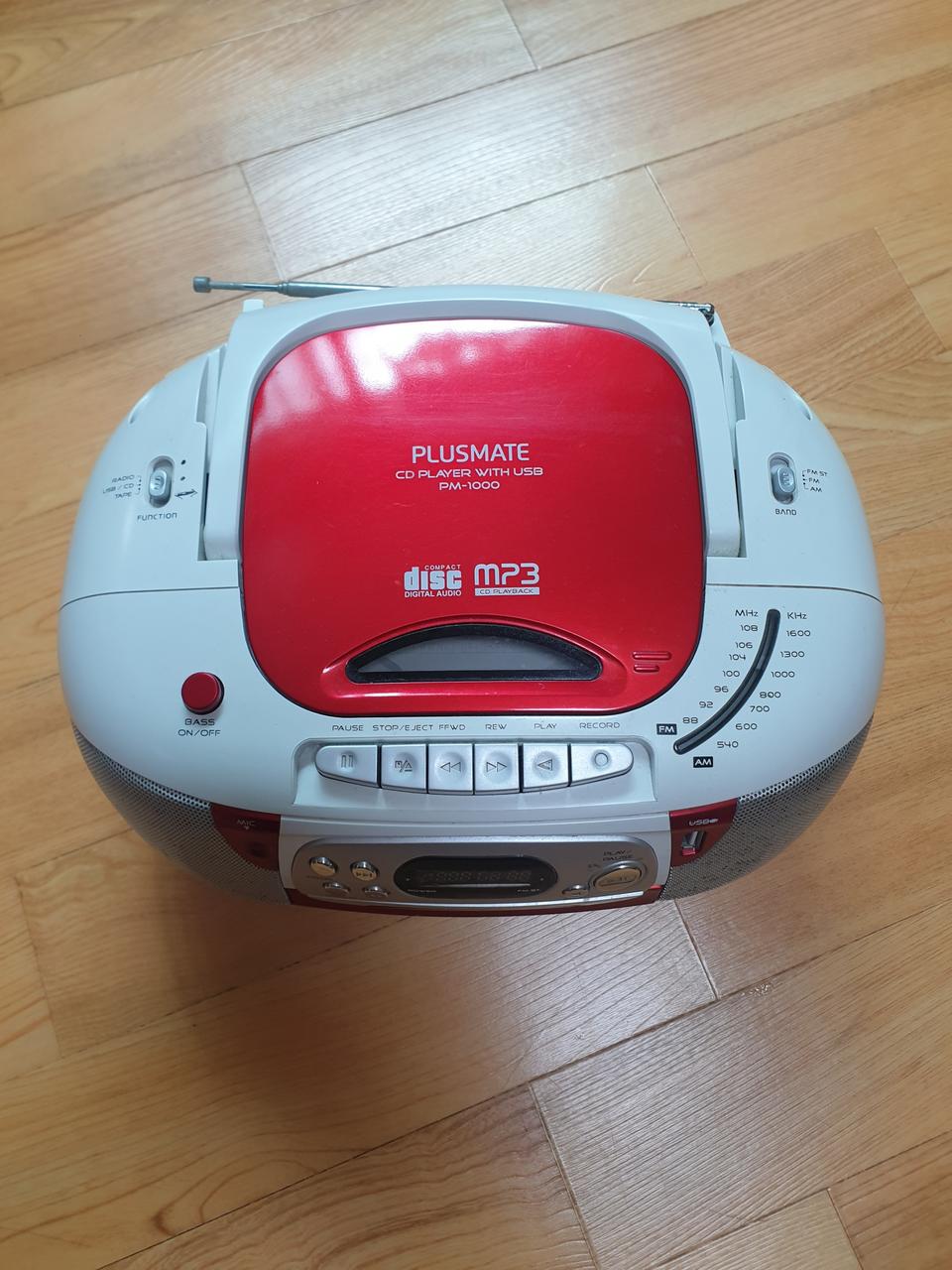 카세트 라디오 데크 저렴히 팝니다.