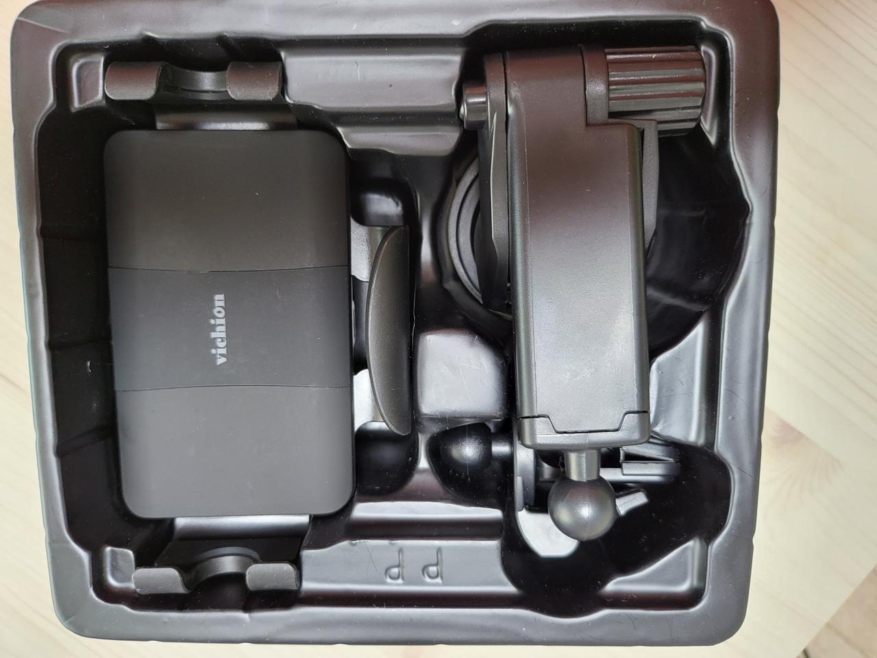 폴더블폰 차량용무선충전기