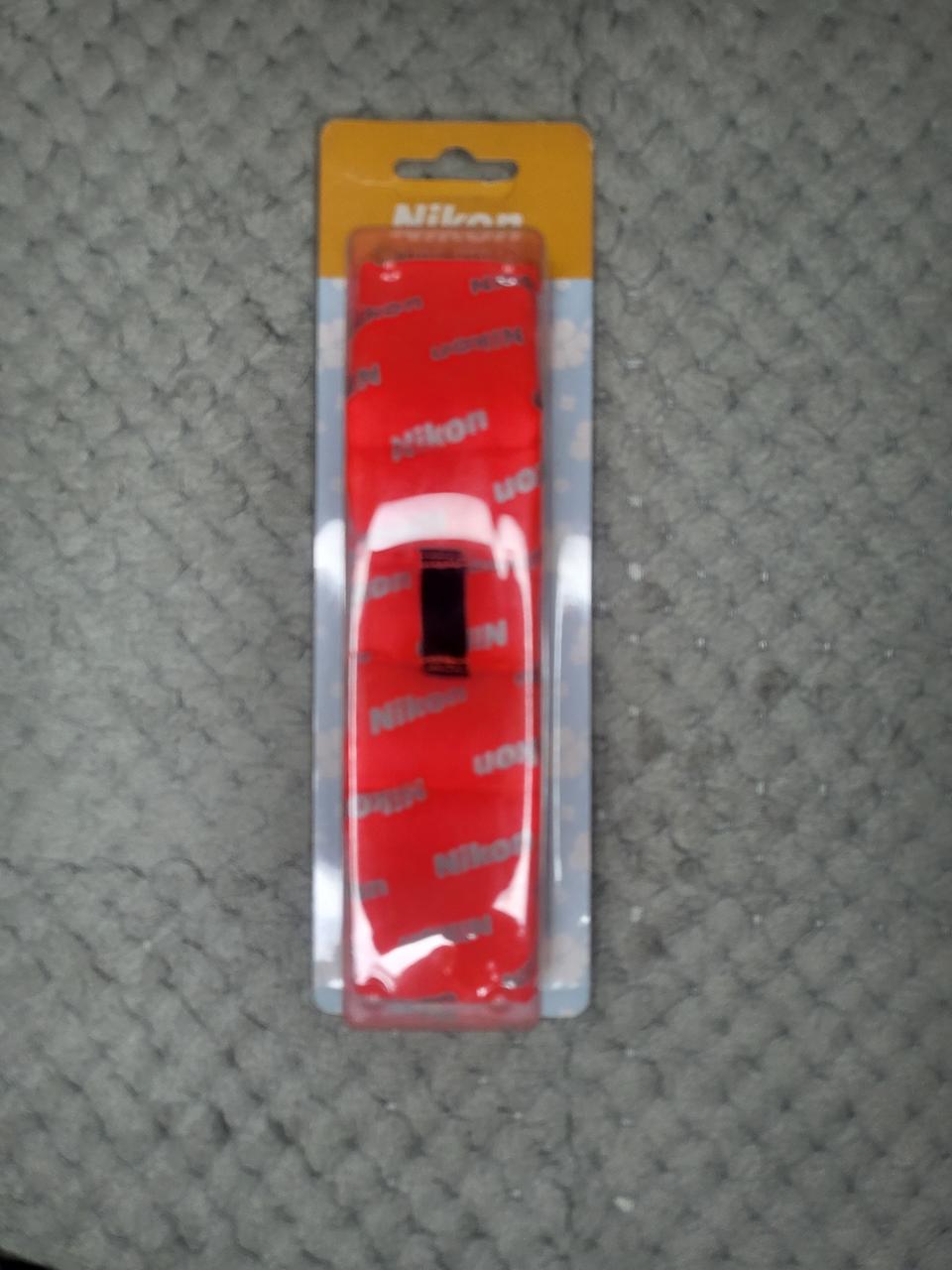니콘 튜브스트랩 반값택포 1.3만 팝니다