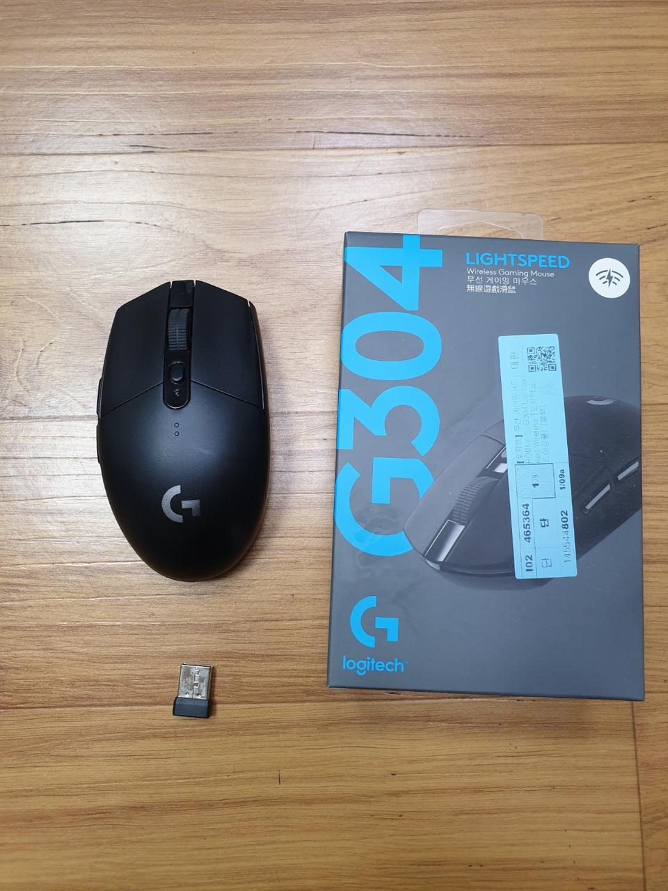 로지텍 마우스(G304) 풀박스 + 로지텍 장패드 싸게 팝니다