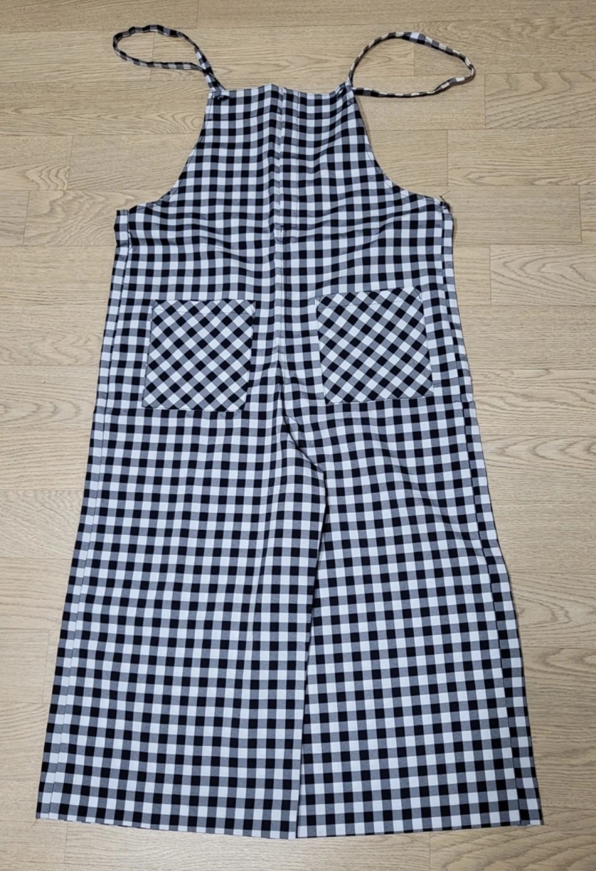 클라이드앤 멜빵바지입니다^^