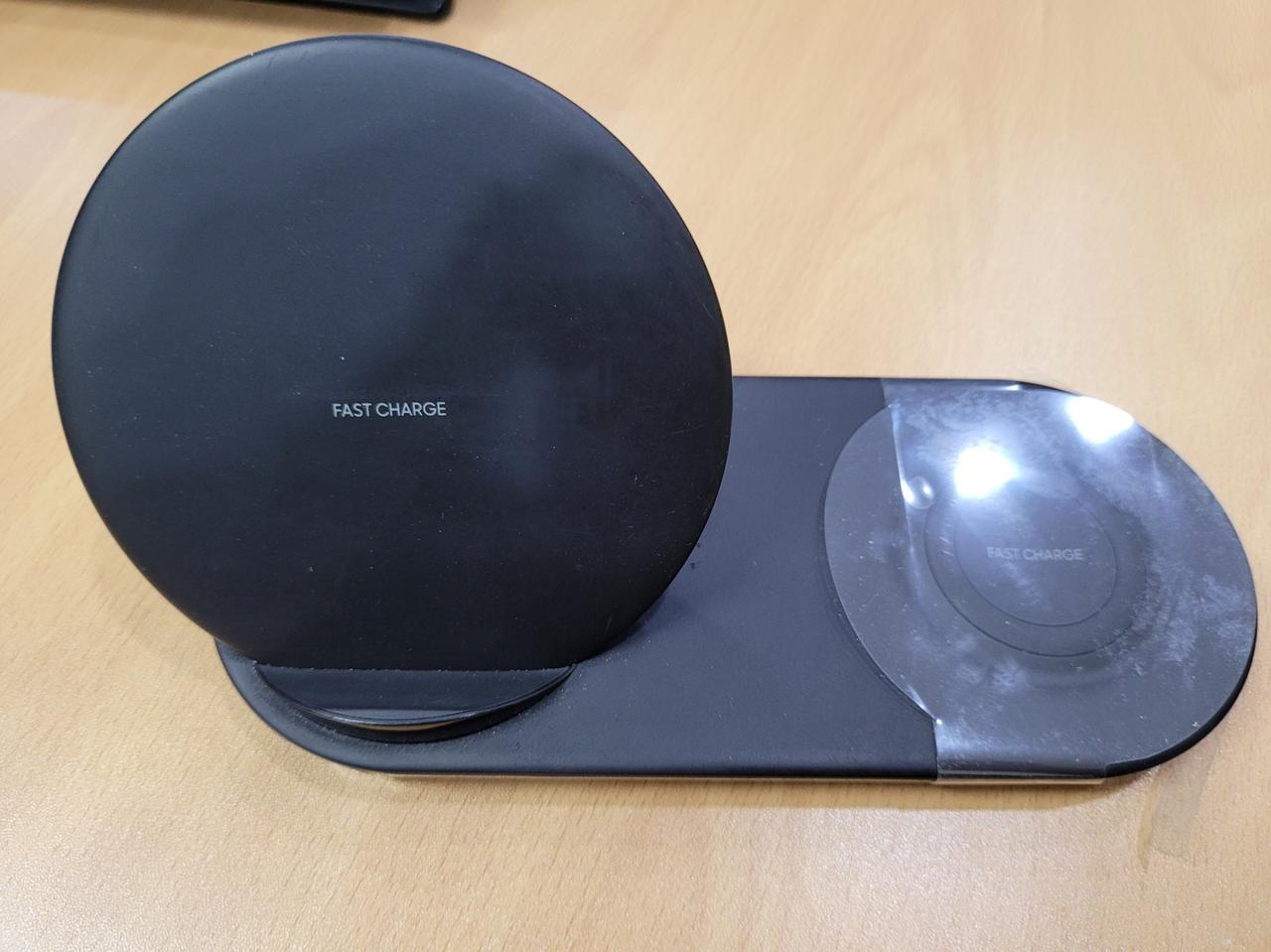 삼성 듀얼 고속 급속 무선 충전기 EP-N6100