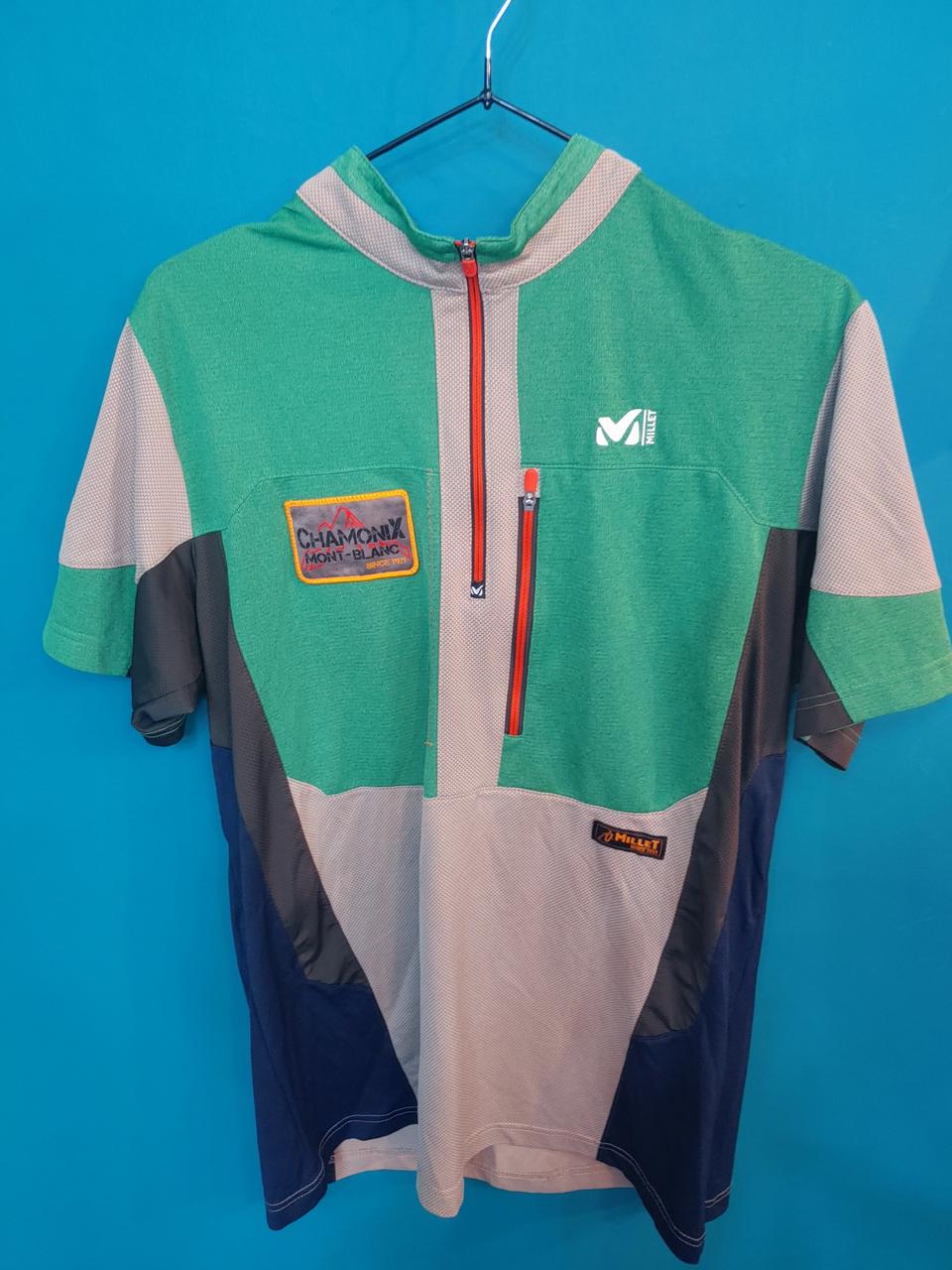 밀레 남성 반팔반집업 티셔츠