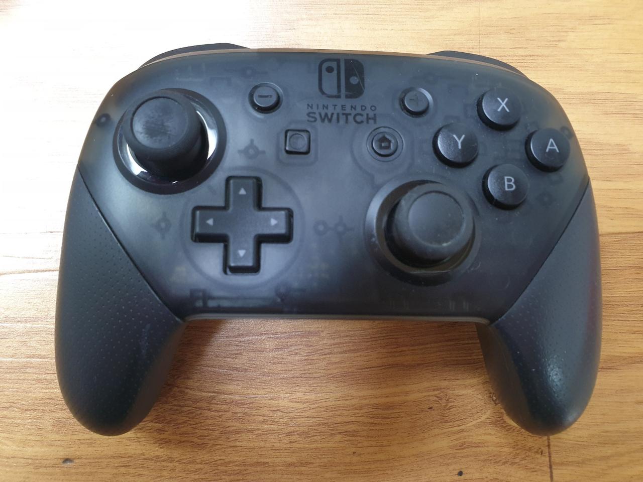 닌텐도 스위치 프로콘 싸게 팝니다