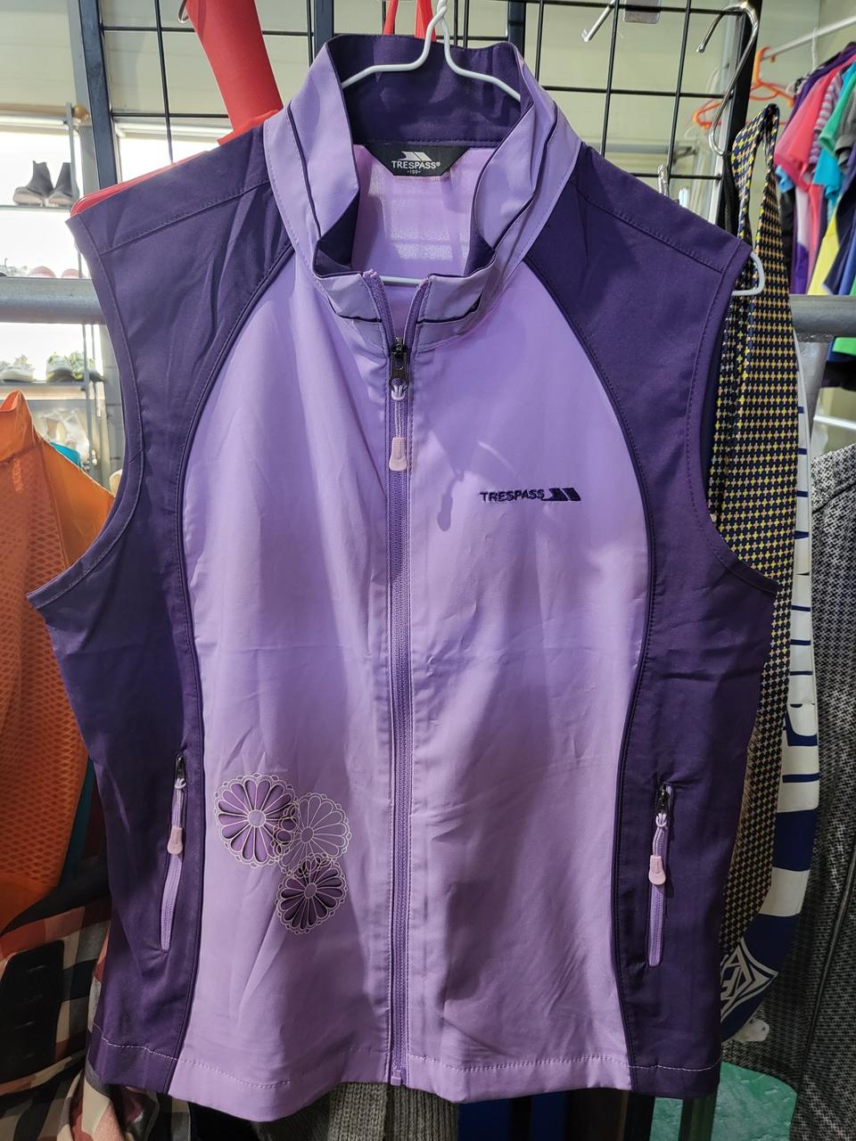 TRESPASS등산조끼