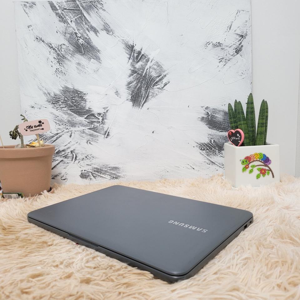 삼성(14인치) 슬림형 노트북 인강용 사무용 노트북판매합니다.