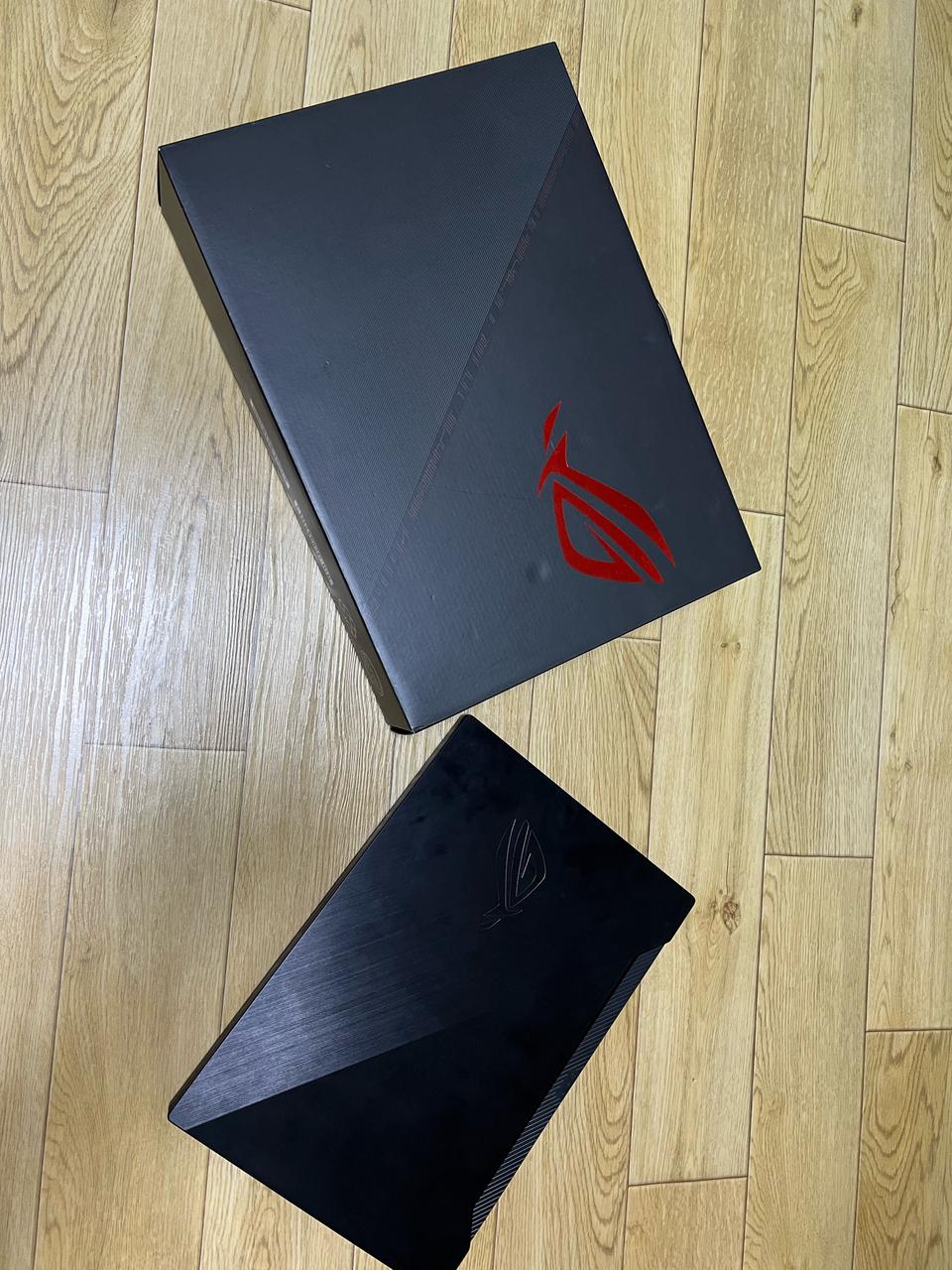 asus rog GA502DU-AL025 게이밍 노트북 팔아요