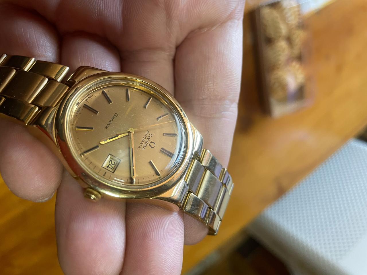 오메가 제네브 빈티지 시계 팔아요