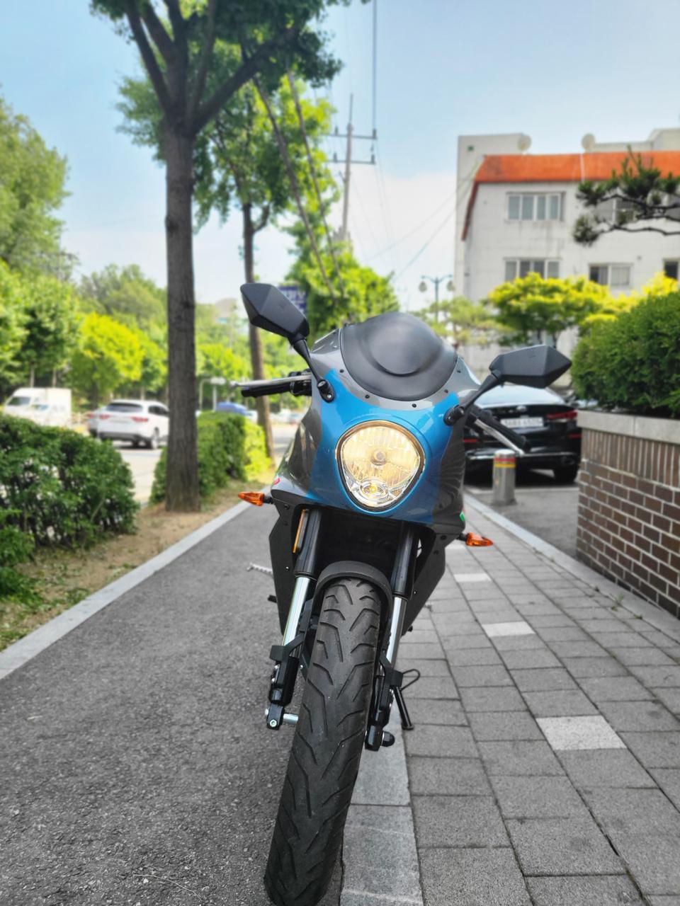 19년식 몬디알 " 파가니 125 " 신차급 , 엔진,미션 A급 판매중