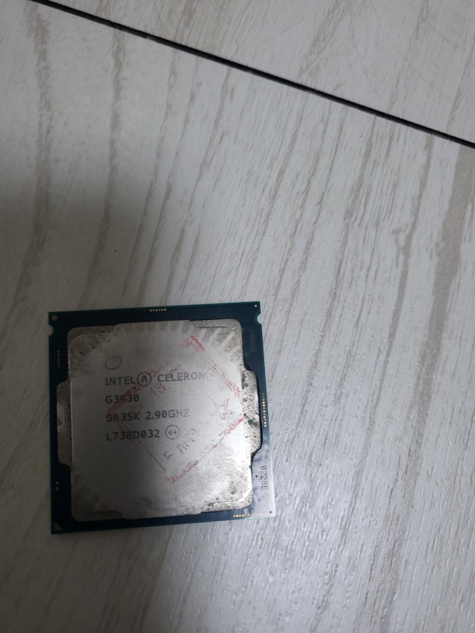 G3930 판매합니다.