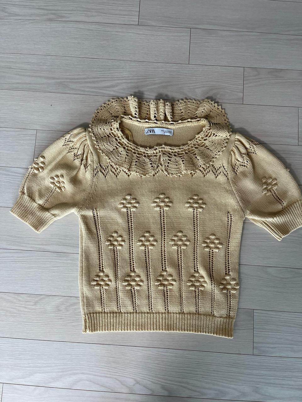 반팔티 자라(55)