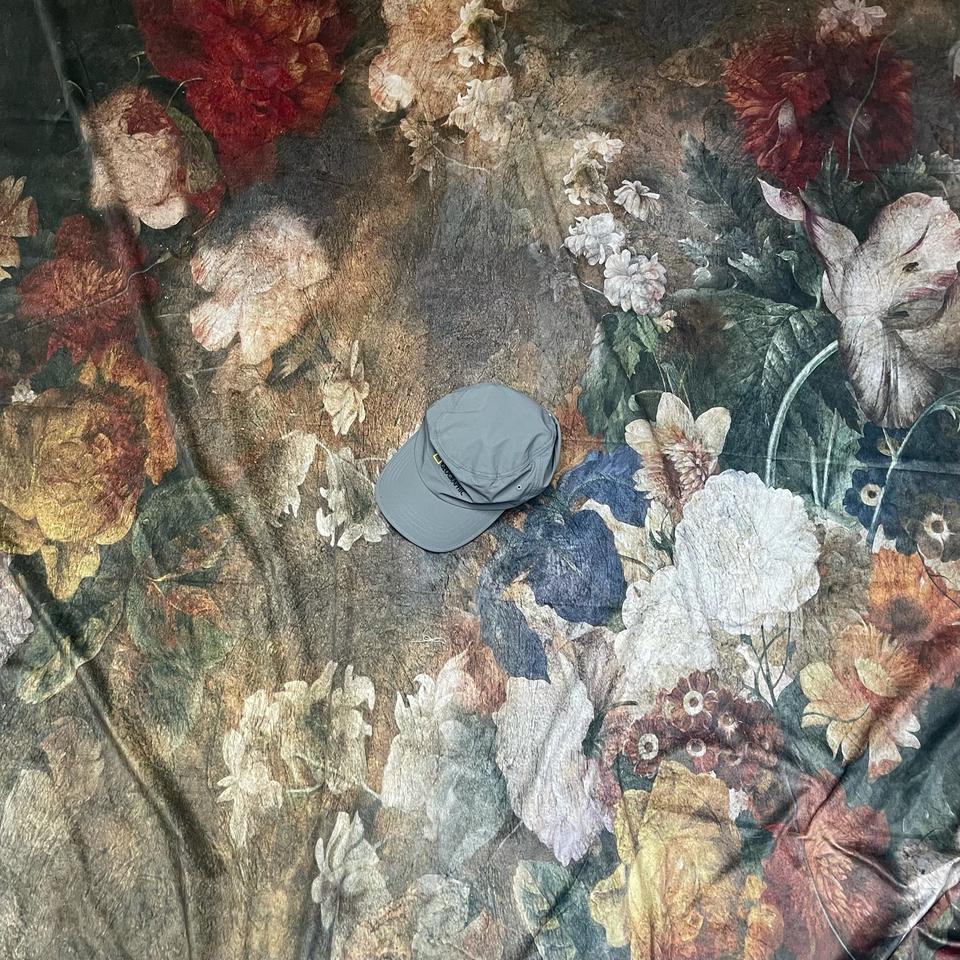 내셔널지오그래픽 빈티지 밴딩 스펠로고 내츄럴캡 Free 나이키 아디다스