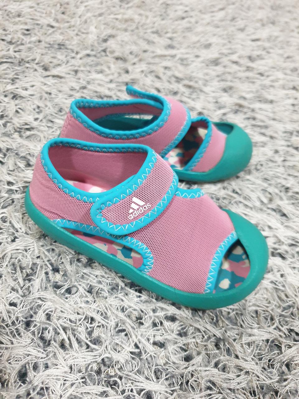 여아신발130  아디다스아쿠아샌들