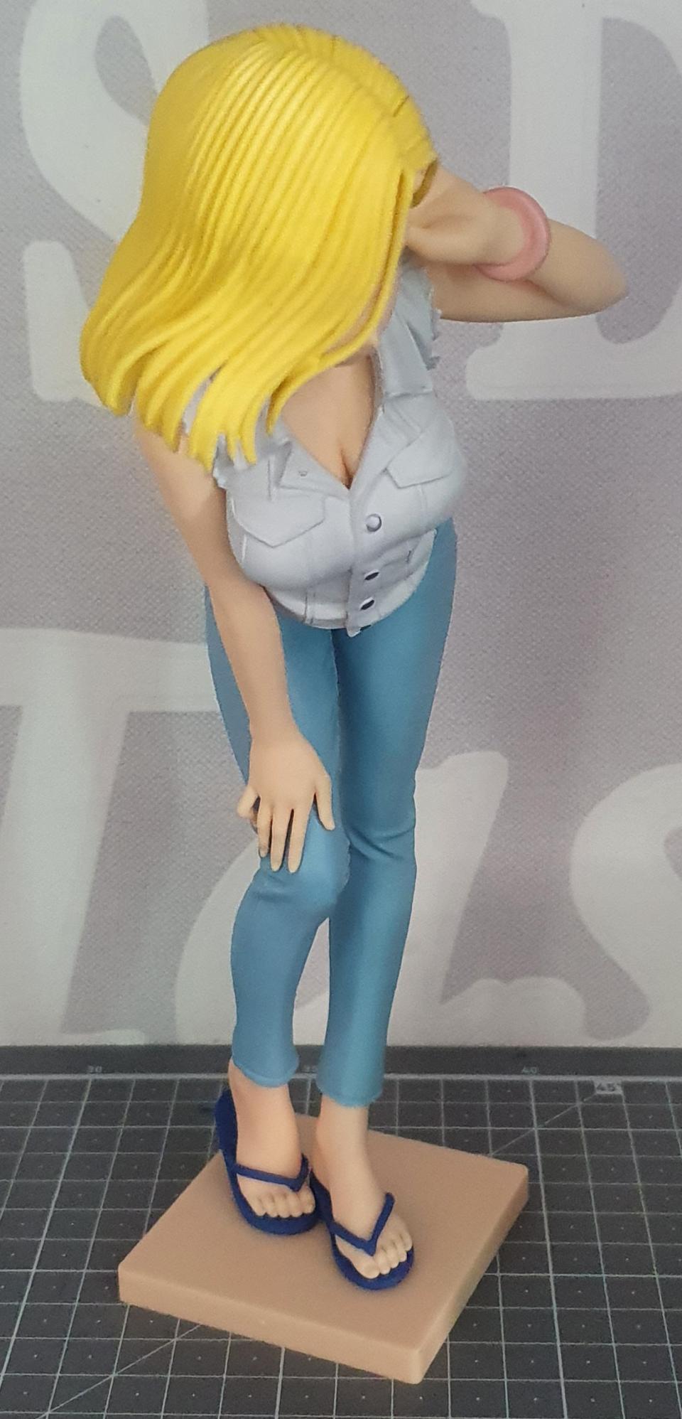 인조인간 18호 피규어 팔아요