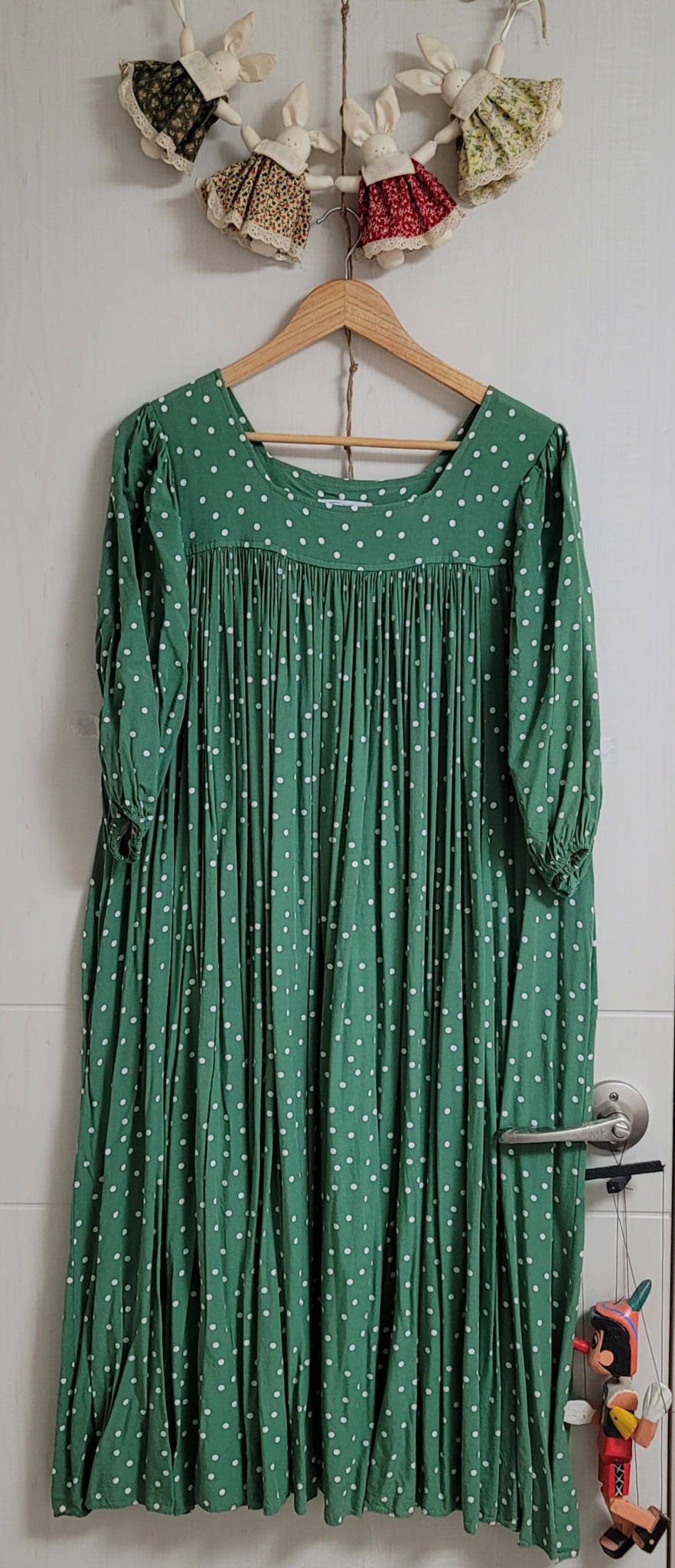 스퀘어넥 롱원핏(F).