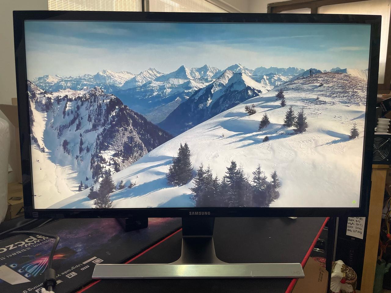 삼성 28인치 4K 모니터 2대