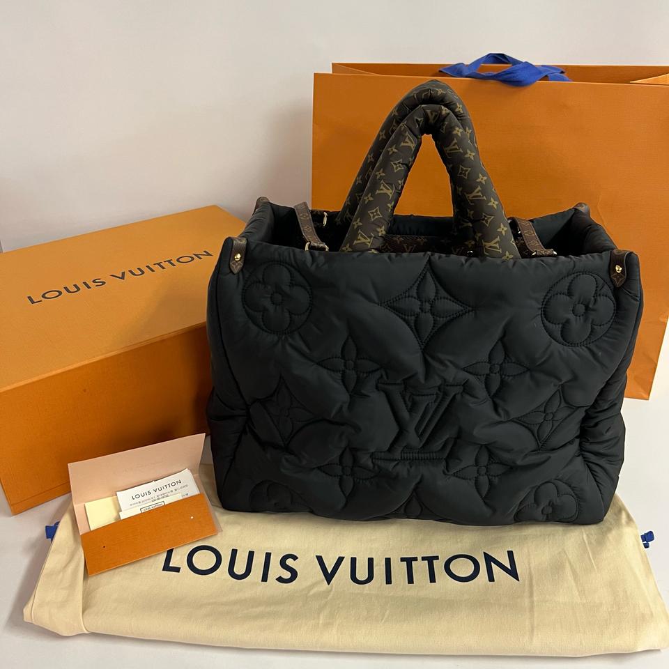 루이비통 온더고 gm 에코닐 나일론 토트백 블랙 / m59005