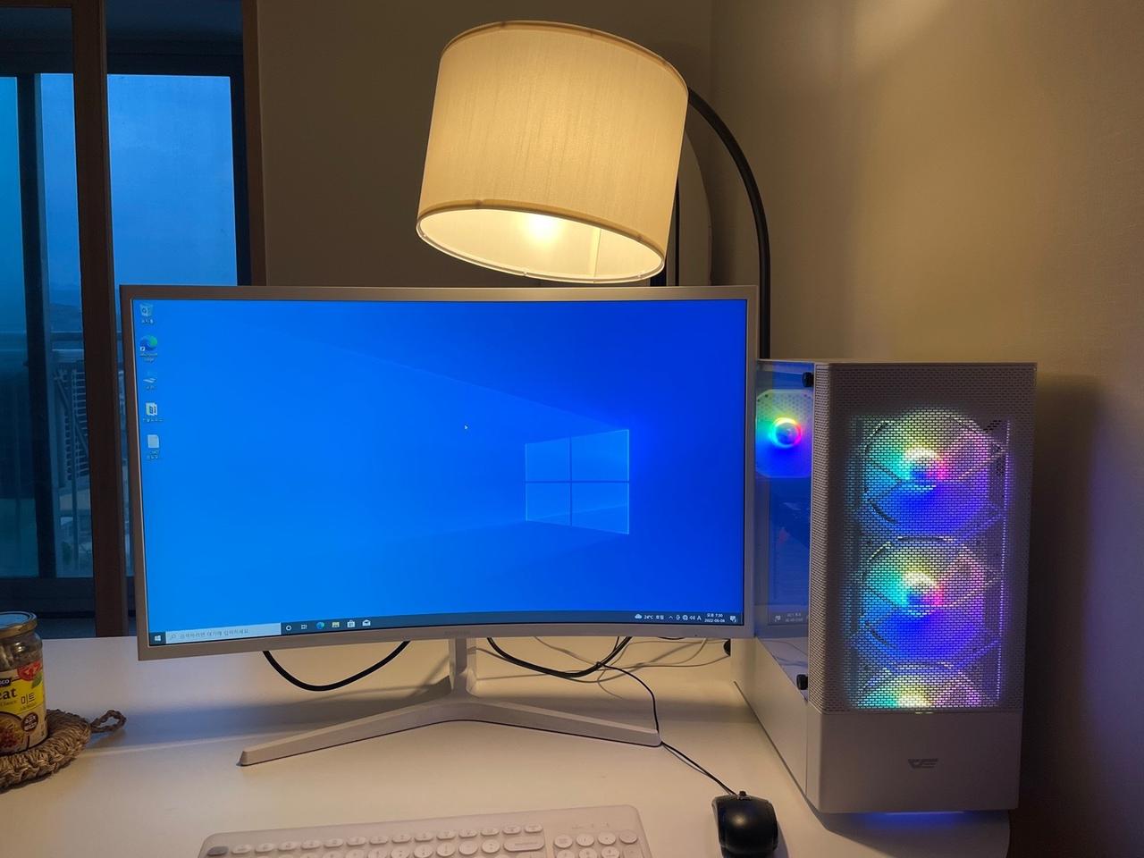 i5 8400/16GB/RTX2060 게이밍컴퓨터