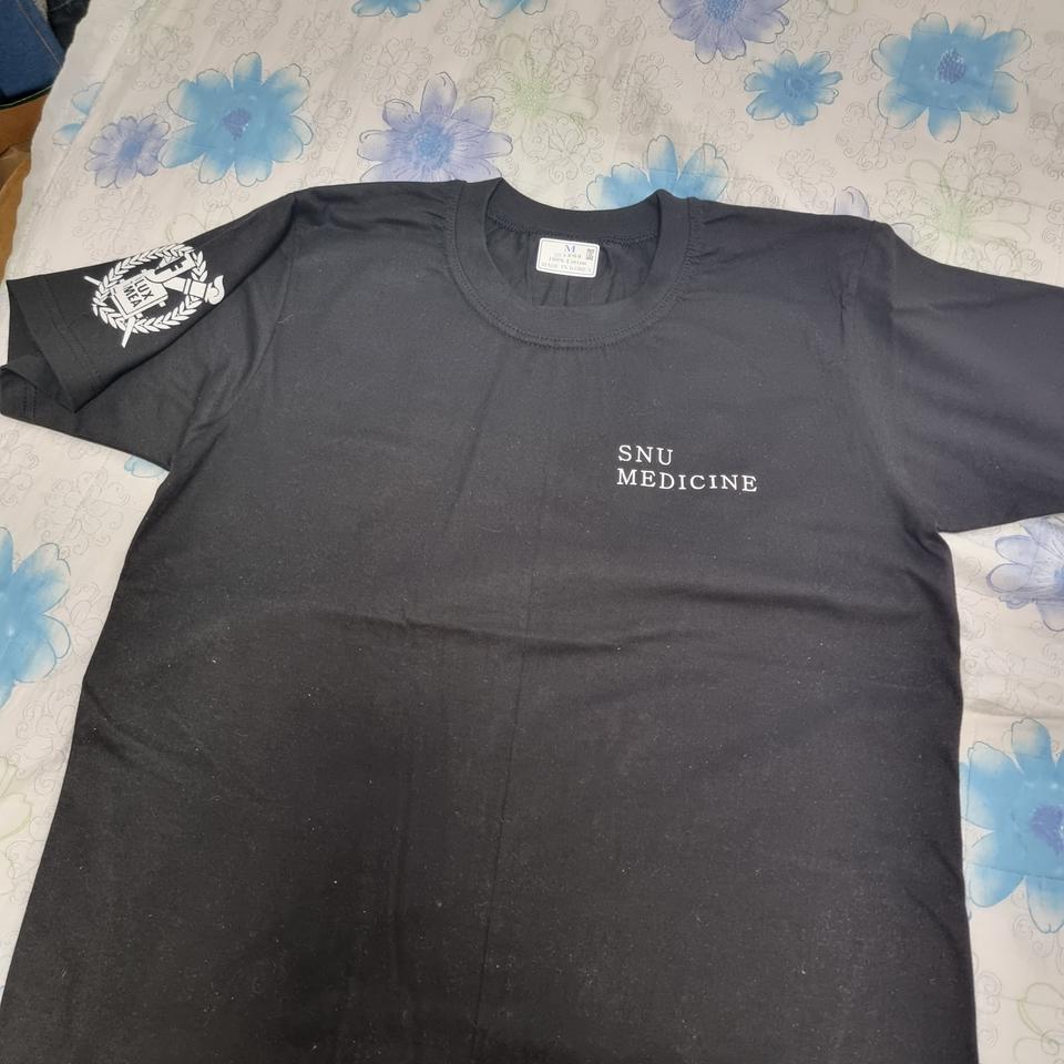 새상품 서울대의대 반팔티 l.xl.xxl 과잠