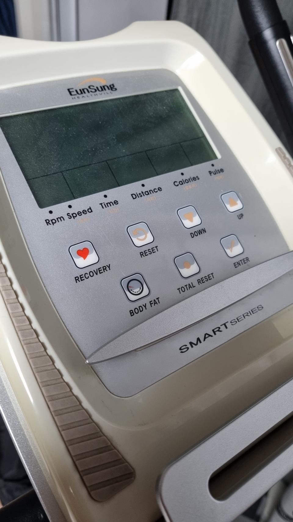 헬스 운동용 실내자전거