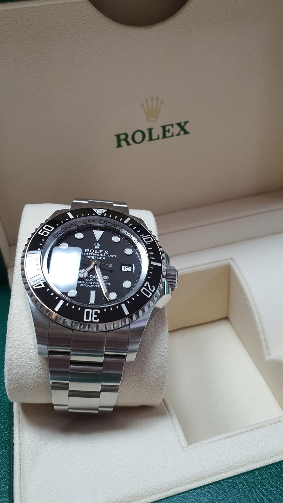 롤렉스 ROLEX 씨드웰러 딥씨 블랙 (검판) 44미리 (급매)